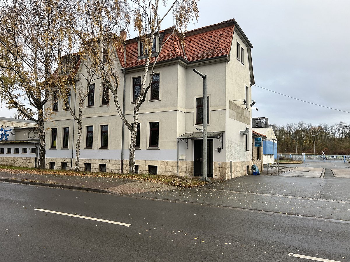 Verwaltung des Betriebshofes Schwanseestraße 92a Verwaltung des Betriebshofes Schwanseestraße 92a
