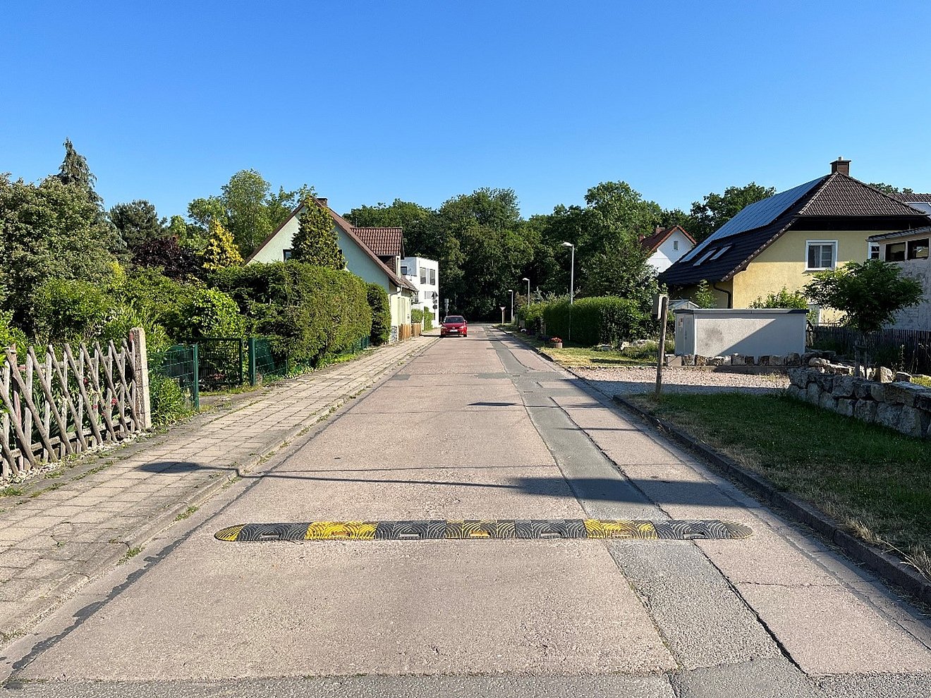 Erneuerung der Straße Am Sportplatz Erneuerung der Straße Am Sportplatz